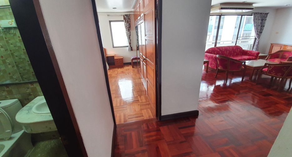 For rent 2 Beds condo in Khlong Toei, Bangkok