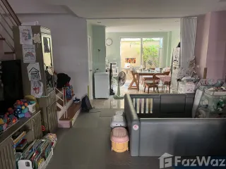 For sale 4 Beds townhouse in Mueang Nonthaburi, Nonthaburi