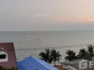 For sale 2 Beds townhouse in Ban Chang, Rayong
