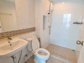 For rent 1 bed condo in Mueang Surat Thani, Surat Thani