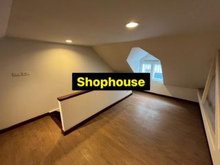 For rent 3 Beds retail Space in Phra Nakhon, Bangkok