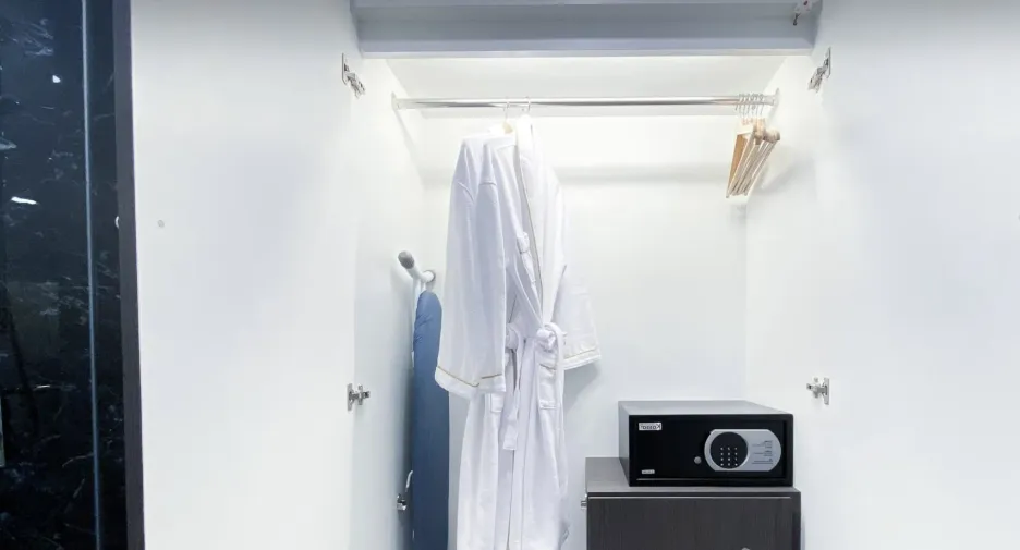 For sale 2 bed condo in Thalang, Phuket