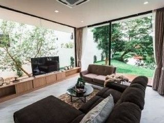 For sale 4 bed villa in Mueang Chiang Mai, Chiang Mai