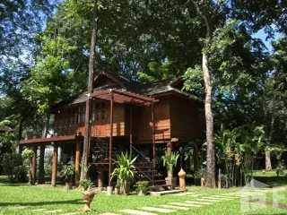 For rent 9 bed hotel in Mae Rim, Chiang Mai