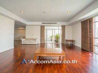 For rent 3 bed condo in Watthana, Bangkok