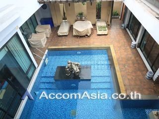 For sale 3 Beds house in Watthana, Bangkok