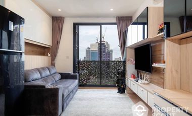 For sale 2 bed condo in Watthana, Bangkok