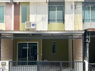 For sale 3 bed townhouse in Bang Bo, Samut Prakan