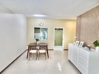 For sale 3 bed townhouse in Bang Bo, Samut Prakan