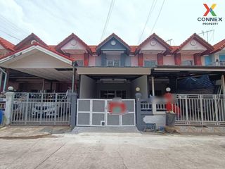 For sale 2 bed townhouse in Mueang Samut Prakan, Samut Prakan