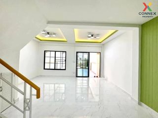 For sale 4 bed townhouse in Thanyaburi, Pathum Thani