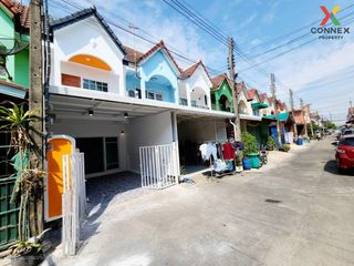 For sale 2 Beds townhouse in Krathum Baen, Samut Sakhon