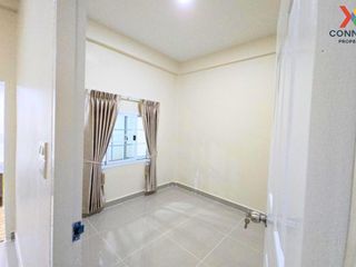 For sale 3 bed townhouse in Thanyaburi, Pathum Thani