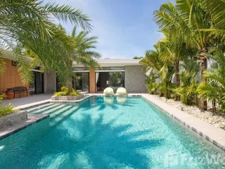 For sale 4 bed villa in Mueang Phuket, Phuket