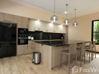 For sale 4 bed villa in Mueang Phuket, Phuket