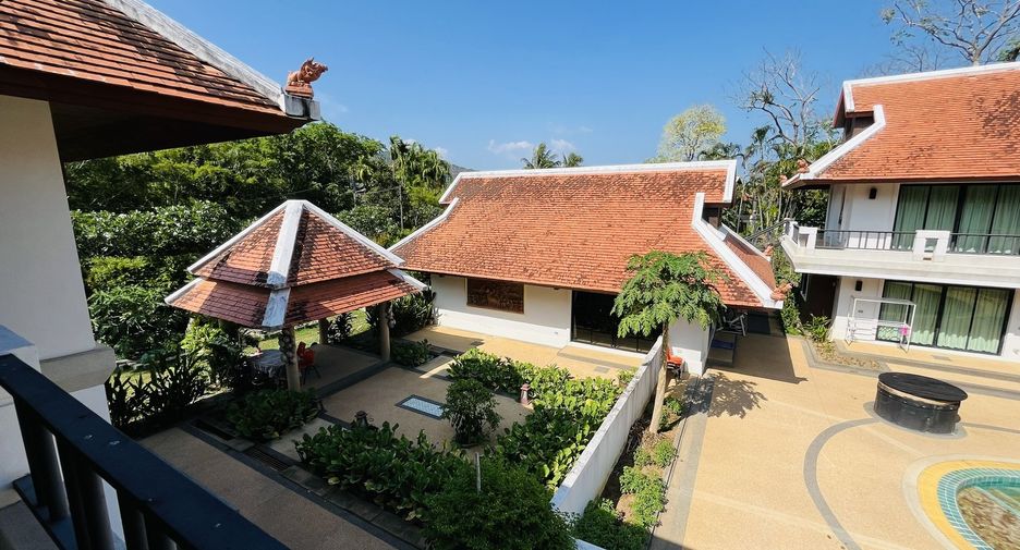 For sale 6 bed villa in Mueang Phuket, Phuket