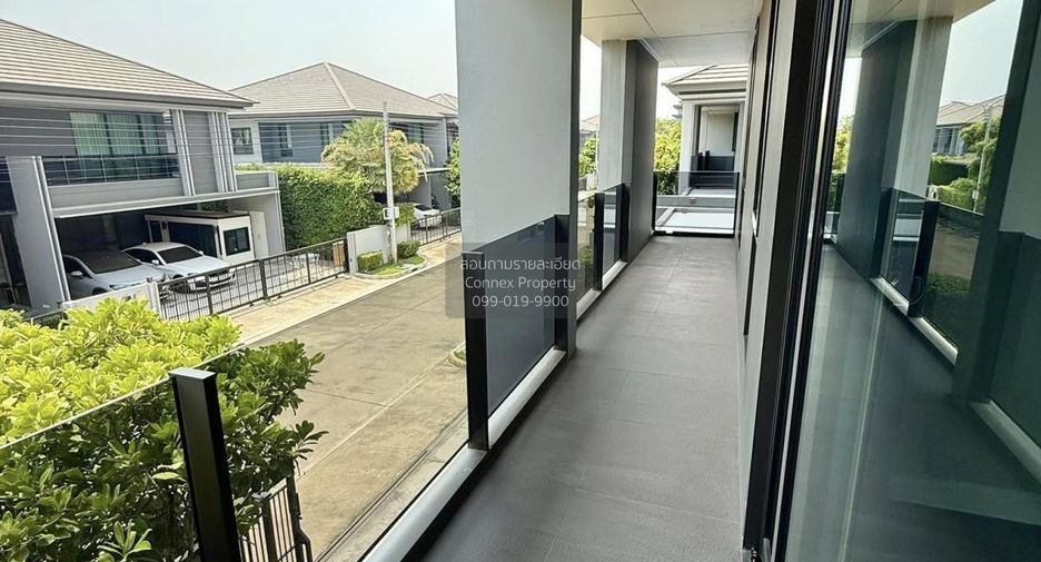 For rent 4 bedrooms house in Bang Kapi, Bangkok