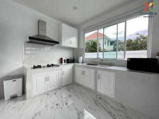For rent 5 bed house in Lam Luk Ka, Pathum Thani