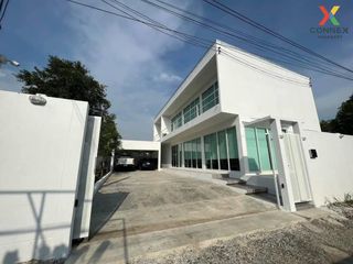 For rent 5 bed house in Lam Luk Ka, Pathum Thani