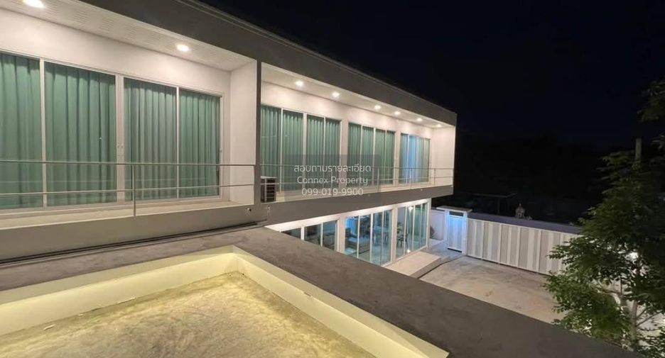 Casa en alquiler de 5 habitaciones en Lat Krabang, Bangkok
