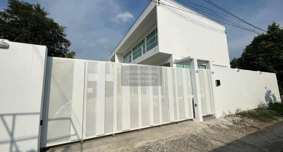 Casa en alquiler de 5 habitaciones en Lat Krabang, Bangkok