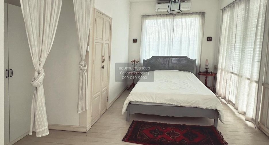 À louer 3 chambres maison à Watthana, Bangkok
