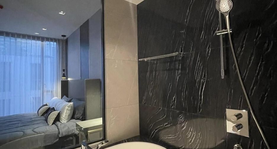For rent 1 bed condo in Watthana, Bangkok