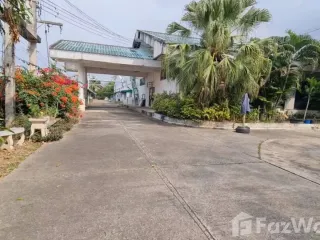 For sale studio house in Mueang Lamphun, Lamphun