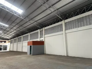 For sale and for rent warehouse in Khlong Toei, Bangkok