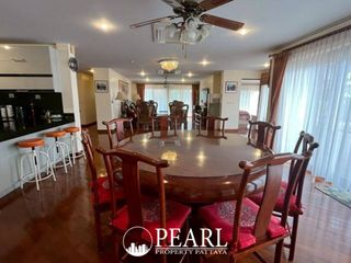 For sale 6 Beds villa in Huay Yai, Pattaya