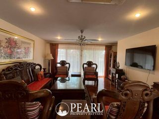 For sale 6 Beds villa in Huay Yai, Pattaya