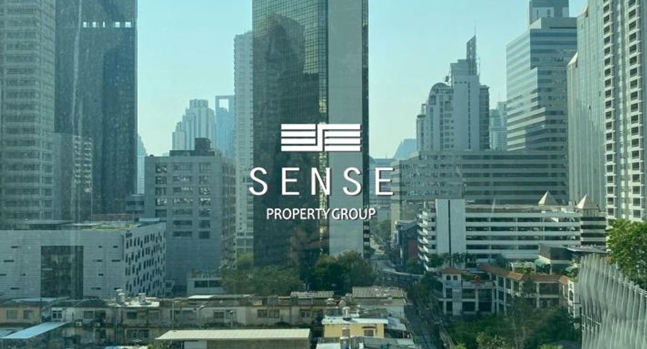 For rent 2 bed condo in Watthana, Bangkok