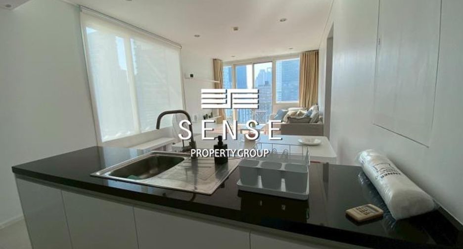 For rent 2 bed condo in Watthana, Bangkok