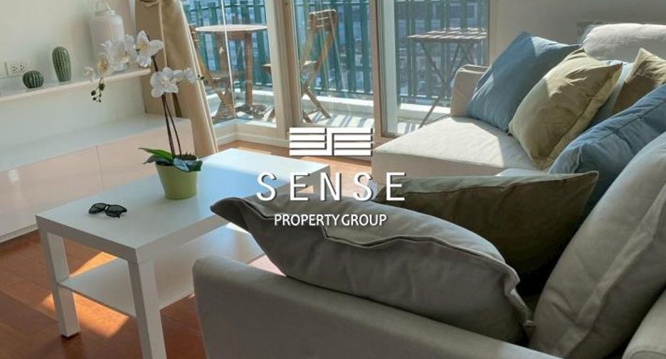 For rent 2 bed condo in Watthana, Bangkok