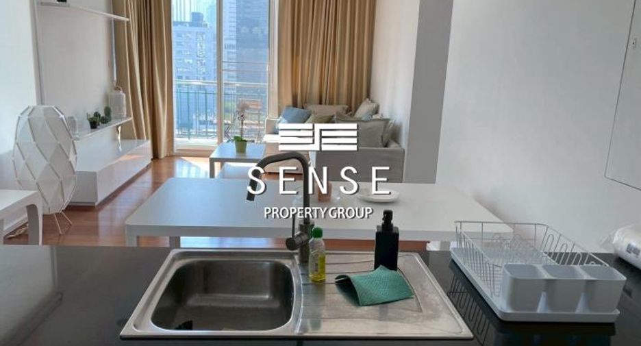 For rent 2 bed condo in Watthana, Bangkok