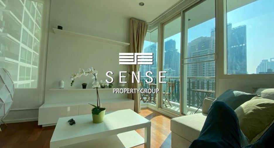 For rent 2 bed condo in Watthana, Bangkok