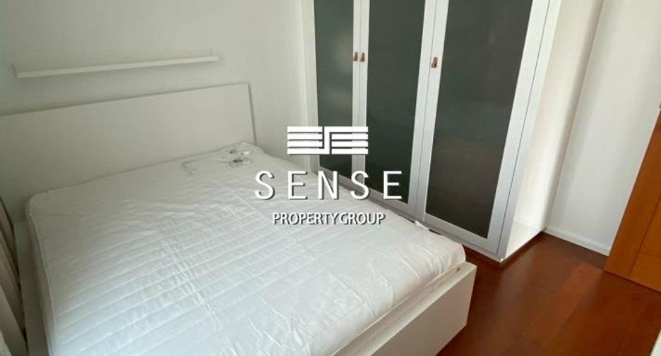 For rent 2 bed condo in Watthana, Bangkok