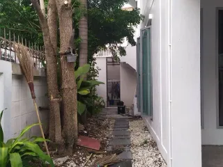 For sale 2 bed townhouse in Mueang Nonthaburi, Nonthaburi