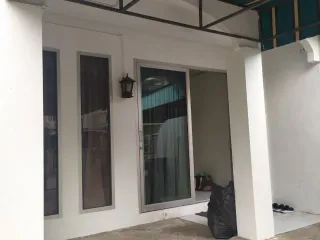 For sale 2 bed townhouse in Mueang Nonthaburi, Nonthaburi