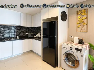 For sale 2 bedrooms condo in Huai Khwang, Bangkok