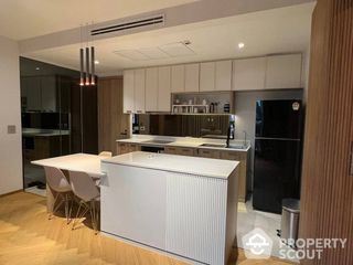 For sale 1 bed condo in Phaya Thai, Bangkok