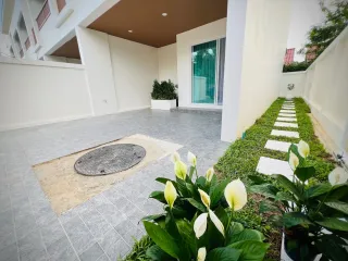 For sale 2 bed townhouse in Thalang, Phuket