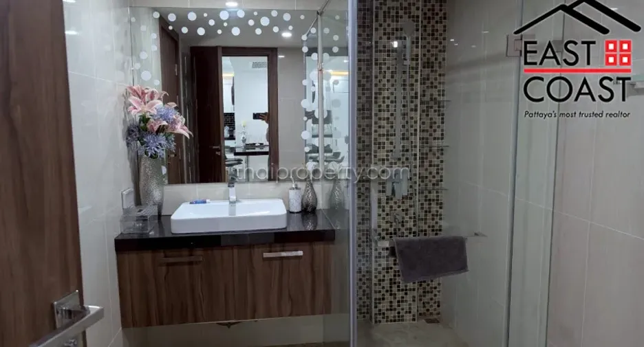 For rent 2 bedrooms condo in Bang Lamung, Chonburi