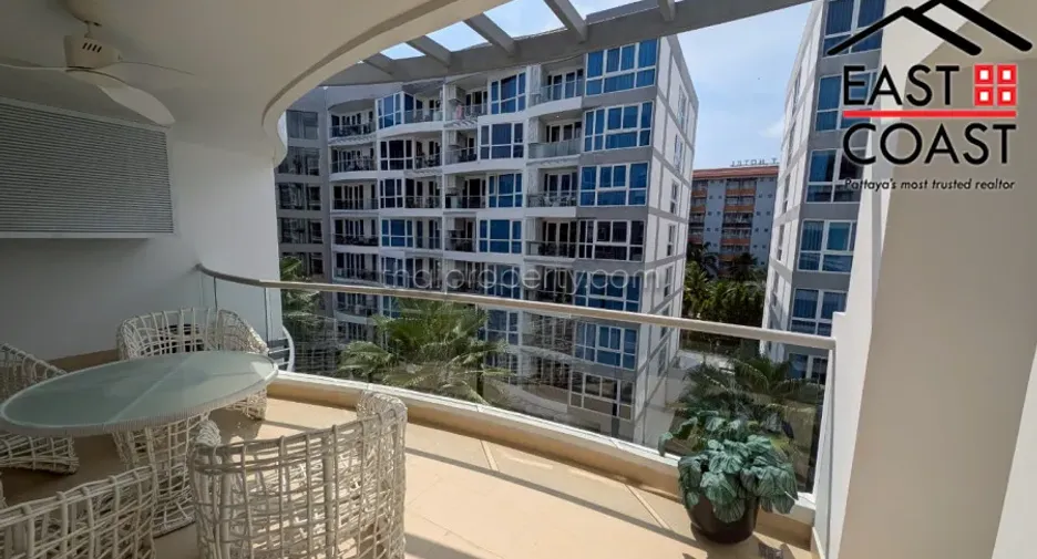 For rent 2 bedrooms condo in Bang Lamung, Chonburi