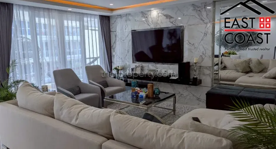 For rent 2 bedrooms condo in Bang Lamung, Chonburi