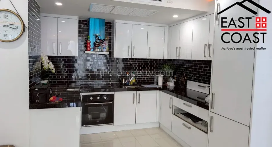 For rent 2 bedrooms condo in Bang Lamung, Chonburi