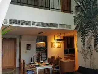 Wohnung zur Miete und zum Kauf mit 2 Zimmer in Sathon, Bangkok
