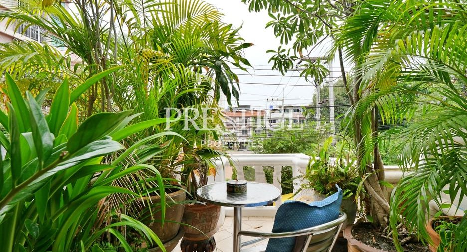 For sale 3 bedrooms house in Bang Lamung, Chonburi