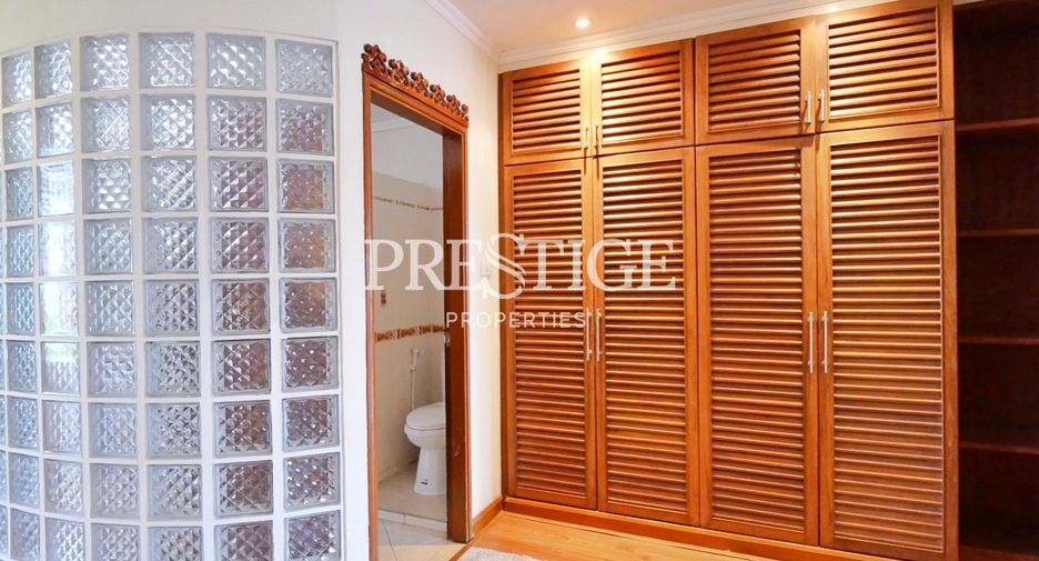For sale 3 bedrooms house in Bang Lamung, Chonburi