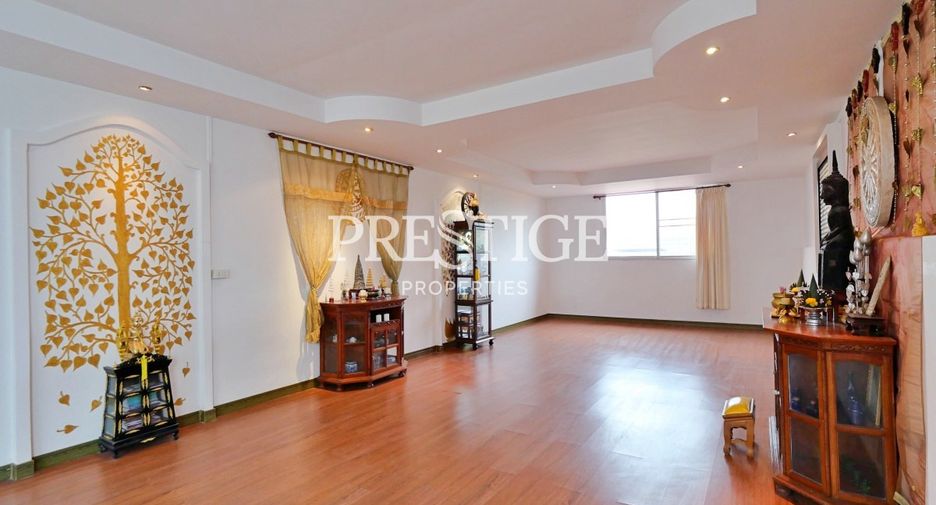 For sale 3 bedrooms house in Bang Lamung, Chonburi